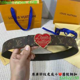 Picture of LV Belts _SKULVBelt40mmX95-125cm7D036232